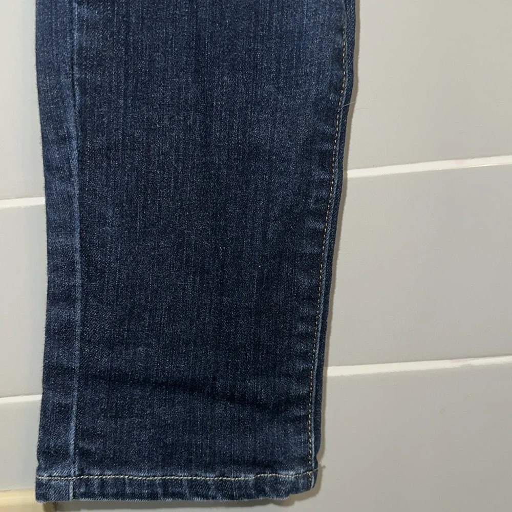 Levi’s High Rise Demi Curve Jeans - Picture 6 of 17